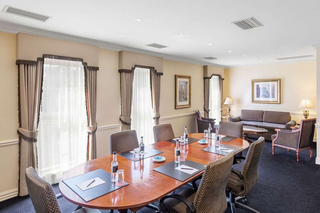 Canterbury International Hotel Forest Hill Quarto foto